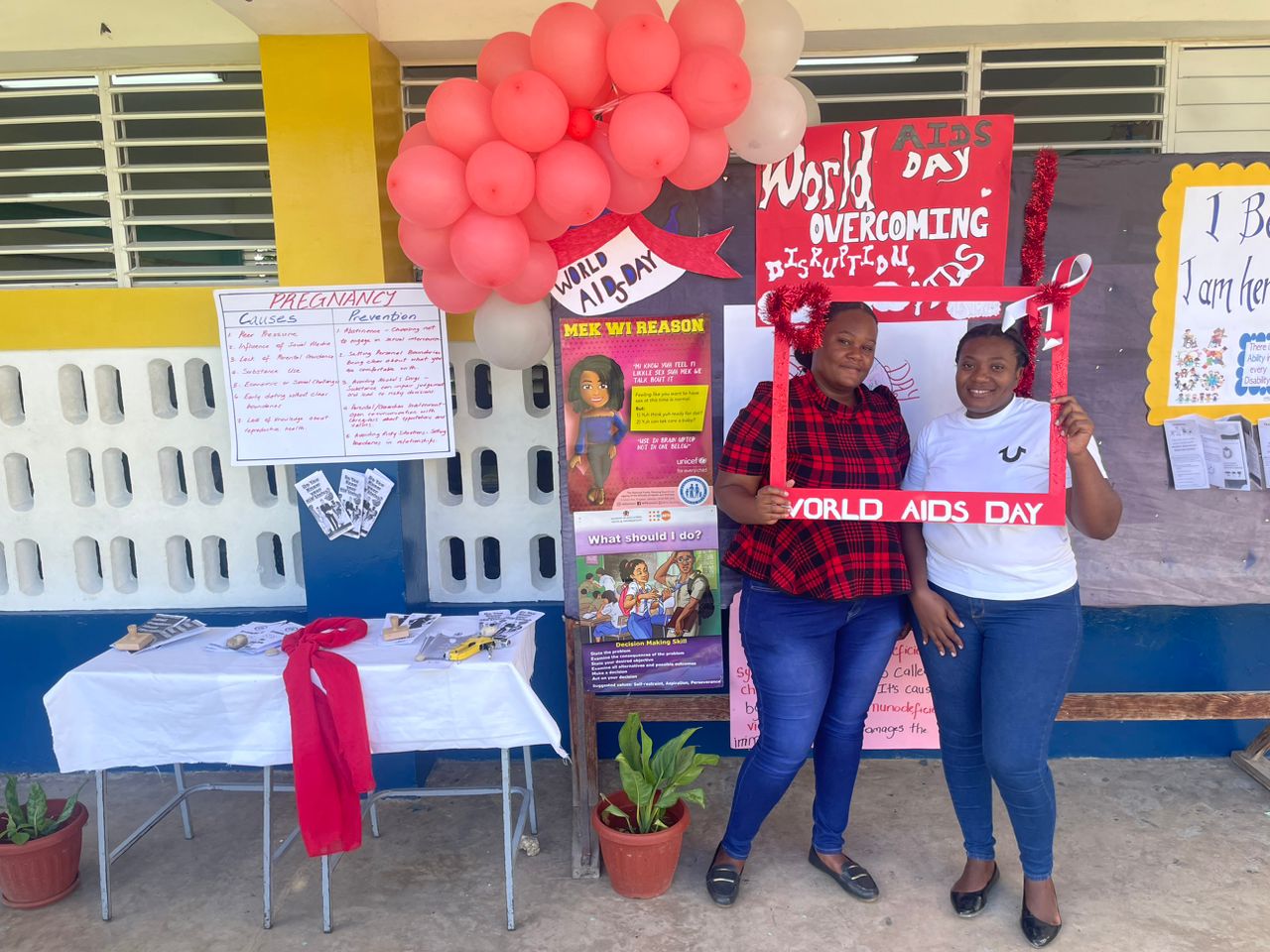 Word Aids Day - Image 4